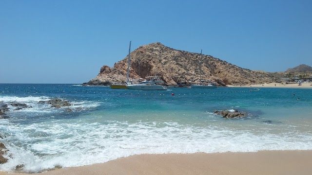 Santa Maria Bay & Public Beach