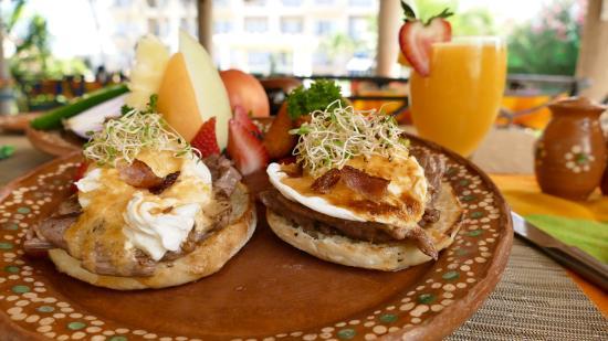 Restaurant El Sauce and La Palma